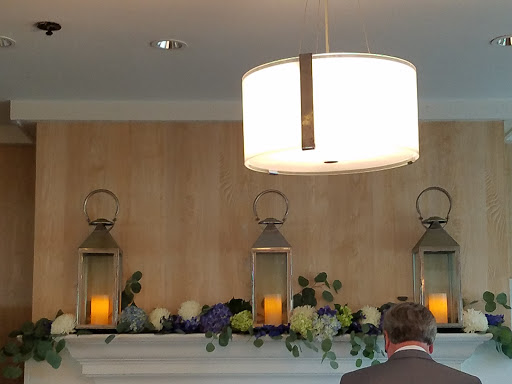 Florist «Country Village Florist and Gifts, Inc.», reviews and photos, 212 E Main St, East Islip, NY 11730, USA