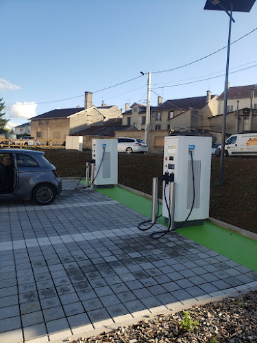 Borne de recharge de véhicules électriques Lidl Charging Station Verdun