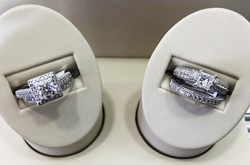 Jewelry Store «Wholesale Jewelers», reviews and photos, 4028 Lebanon Pike, Hermitage, TN 37076, USA