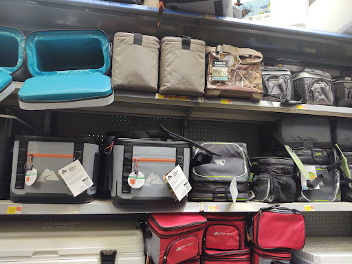 Department Store «Walmart Supercenter», reviews and photos, 301 Leonardwood Dr, Frankfort, KY 40601, USA