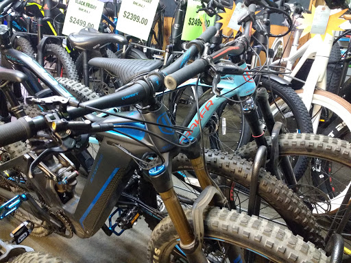 Motorcycle Dealer «Moore And Sons Motorcyles», reviews and photos, 21431 E Cliff Dr, Santa Cruz, CA 95062, USA