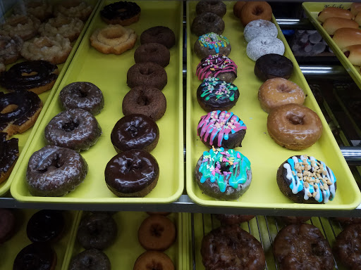 Donut Shop «Donut Shop», reviews and photos, 982 N Garden Ridge Blvd # 200, Lewisville, TX 75077, USA