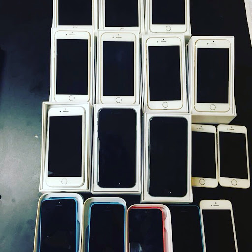 Electronics Repair Shop «Cell Fix Inc», reviews and photos, 8601 N Florida Ave, Tampa, FL 33604, USA