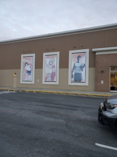 Gym «LA Fitness», reviews and photos, 411 Barnum Avenue Cutoff, Stratford, CT 06614, USA