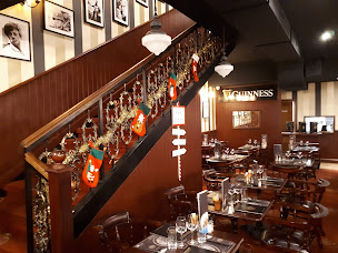 Photo n°90 de GOLD EAGLES Restaurant Brasserie Pub à Marseille ()