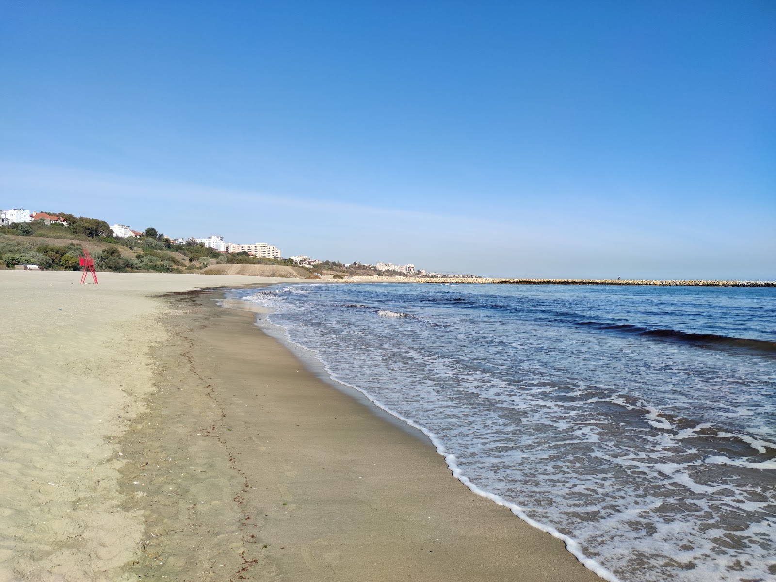 Foto af Modern beach med høj niveau af renlighed