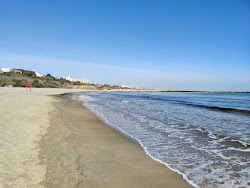 Modern beach'in fotoğrafı kısmen tatil bölgesi