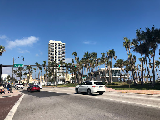 Computer Store «SMARTFIXTRONICS, Computer Phone Repair & SIM card Services.», reviews and photos, 7135 Collins Ave, Miami Beach, FL 33141, USA