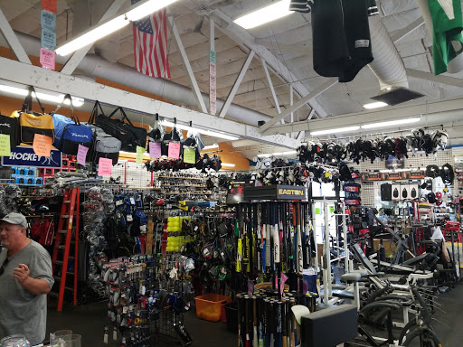 Sporting Goods Store «Play It Again Sports», reviews and photos, 5600 95th St, Oak Lawn, IL 60453, USA