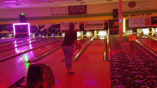 Bowling Alley «Mountain Lanes», reviews and photos, 240 McCurdy Ave N, Rainsville, AL 35986, USA