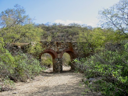 Puente Ferrocarril San Antonio y El Triunfo