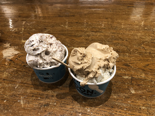 Ice Cream Shop «Coolhaus», reviews and photos, 59 E Colorado Blvd, Pasadena, CA 91103, USA