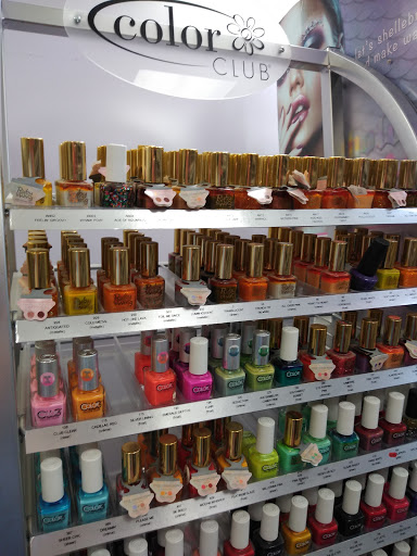 Beauty Supply Store «Twin City Nail Supply», reviews and photos, 455 University Ave W, St Paul, MN 55103, USA