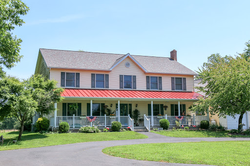 Roofing Contractor «Middle Creek Roofing», reviews and photos, 5 Stump Rd, Newmanstown, PA 17073, USA