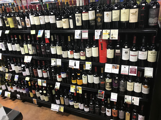 Liquor Store «Store 59 BP Liquor and Wine», reviews and photos, 8100 Hall Rd, Utica, MI 48317, USA