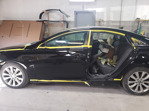 Auto Body Shop «Maaco Collision Repair & Auto Painting», reviews and photos, 4722 W Harrison St, Chicago, IL 60644, USA