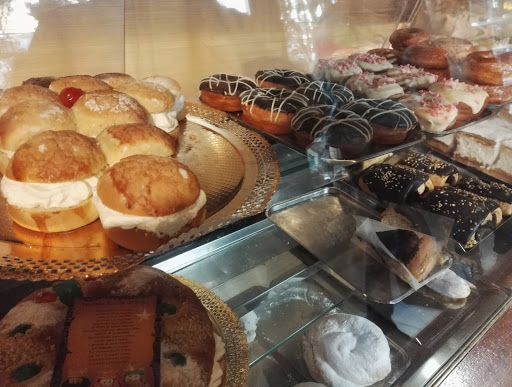 Panadería Confitería Gran Vía en Aracena, Huelva