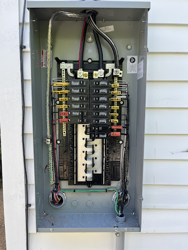 Photo of Redline Electric LLC