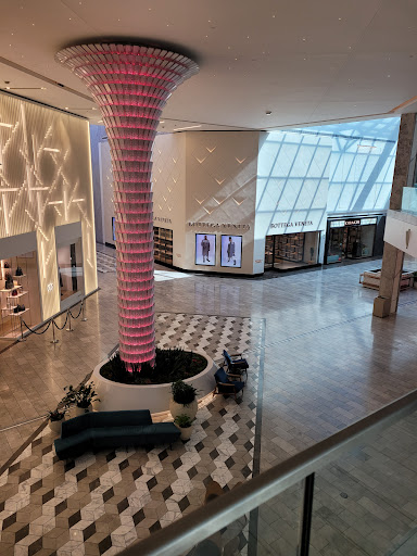 Shopping Mall «Scottsdale Fashion Square», reviews and photos, 7014 E Camelback Rd, Scottsdale, AZ 85251, USA