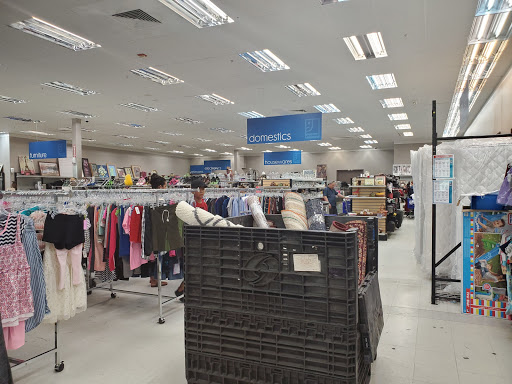 Thrift Store «Goodwill Aurora - Belleview», reviews and photos, 14400 E Belleview Ave, Aurora, CO 80015, USA