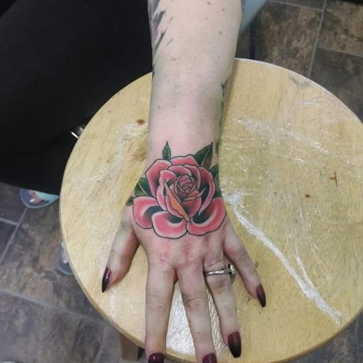 Tattoo Shop «Artistic Body Tattoo», reviews and photos, 467 N Dixie Blvd, Radcliff, KY 40160, USA