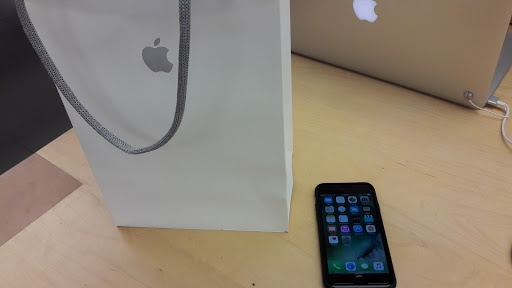 Computer Store «Apple Vintage Faire», reviews and photos, 3401 Dale Rd, Modesto, CA 95356, USA