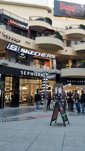 Cosmetics Store «SEPHORA», reviews and photos, 6801 Hollywood Blvd, Hollywood, CA 90028, USA