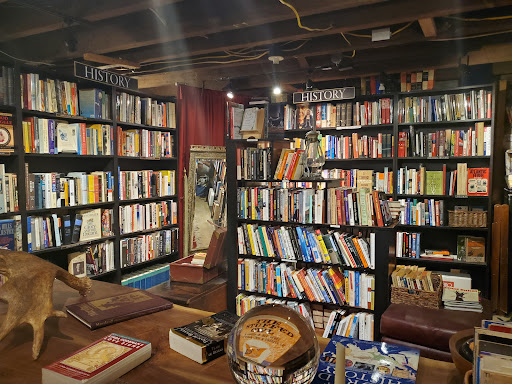 Book Store «Old Fox Books & Coffeehouse», reviews and photos, 35 Maryland Ave, Annapolis, MD 21401, USA