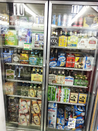 Lottery Retailer «Reems», reviews and photos, 1825 13th St SW, Akron, OH 44314, USA