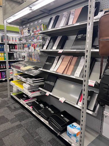 Office Supply Store «Staples», reviews and photos, 93 E Street Rd, Feasterville-Trevose, PA 19053, USA