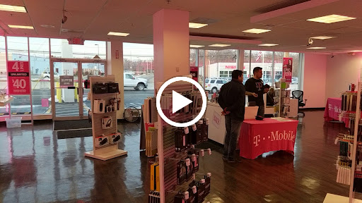 Cell Phone Store «T-Mobile», reviews and photos, 249 NJ-10, East Hanover, NJ 07936, USA