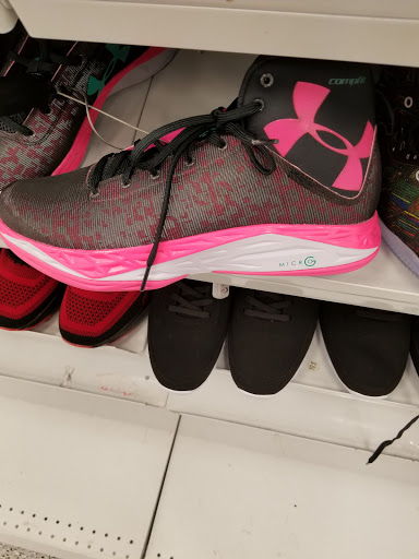 Clothing Store «Ross Dress for Less», reviews and photos, 170 E Stacy Rd, Allen, TX 75002, USA