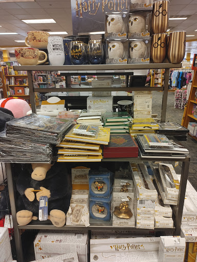 Book Store «Books-A-Million», reviews and photos, 3304 Crain Hwy, Waldorf, MD 20603, USA