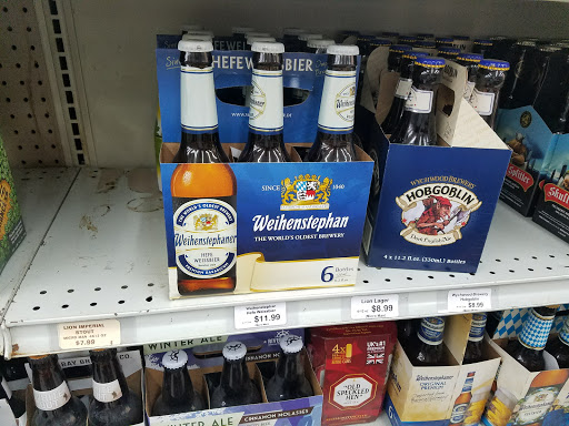 Grocery Store «Melbourne Beach Market», reviews and photos, 302 Ocean Ave, Melbourne Beach, FL 32951, USA