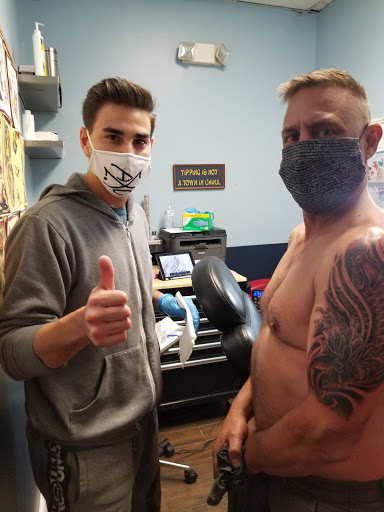 Tattoo Shop «Highlander Tattoo», reviews and photos, 4516 Curry Ford Rd, Orlando, FL 32812, USA
