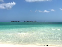 Foto di Spiaggia di Pilar e l'insediamento