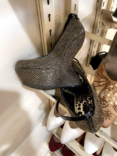 Thrift Store «Value Village», reviews and photos