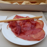 Photo n°1 de l'avis de Yuri.e fait le 21/08/2022 à 11:46 sur le  Bar Enoteca Fior Di Vite Di Bensoni Rosita à Almè