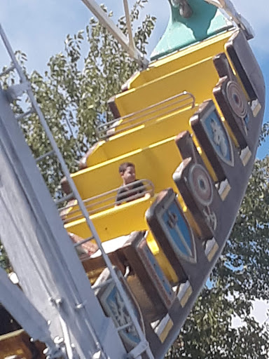 Amusement Park «Adventurers Amusement Park», reviews and photos, 1824 Shore Pkwy, Brooklyn, NY 11214, USA