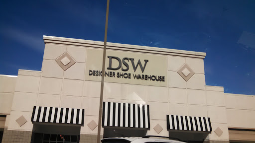 Shoe Store «DSW Designer Shoe Warehouse», reviews and photos, 1160 Broadway, Saugus, MA 01906, USA