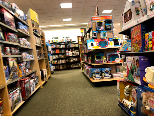 Book Store «Barnes & Noble», reviews and photos, 58 S 32nd St, Camp Hill, PA 17011, USA