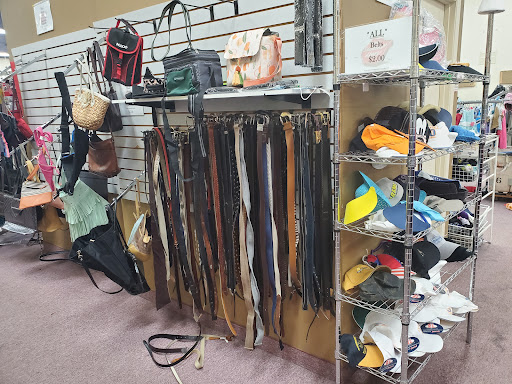 Thrift Store «Salvation Army Thrift Store», reviews and photos, 1409 E Stone Dr, Kingsport, TN 37660, USA