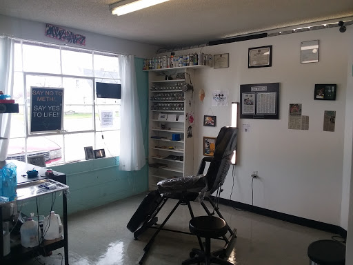 Tattoo Shop «Beauty from Ashes Tattoo parlor», reviews and photos, 303 Pennsylvania Ave, Crothersville, IN 47229, USA