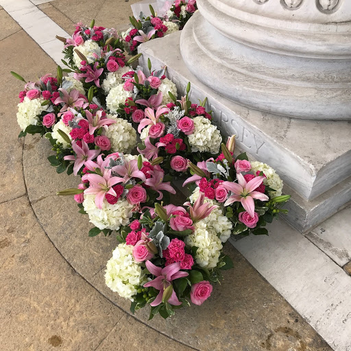 Florist «Twin Towers Florist *FLOWERS*», reviews and photos, 1000 Wilson Blvd m735, Arlington, VA 22209, USA