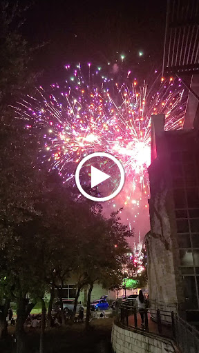 Shopping Mall «Hill Country Galleria», reviews and photos, 12700 Hill Country Blvd, Bee Cave, TX 78738, USA