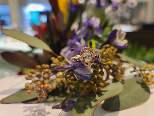 Jewelry Store «Helzberg Diamonds», reviews and photos, 6018 S Westnedge Ave, Portage, MI 49002, USA