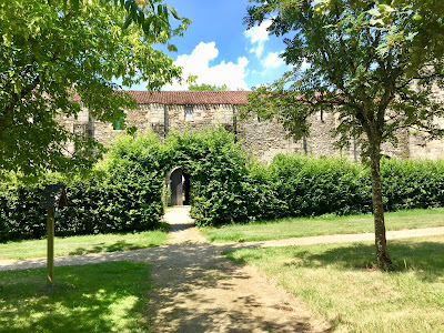Abbaye Notre-Dame de La Grainetière à Les Herbiers