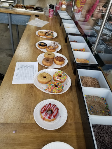 Donut Shop «The Donut Experiment Clearwater Beach», reviews and photos, 674 S Gulfview Blvd, Clearwater Beach, FL 33767, USA