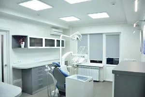 Стоматолог image