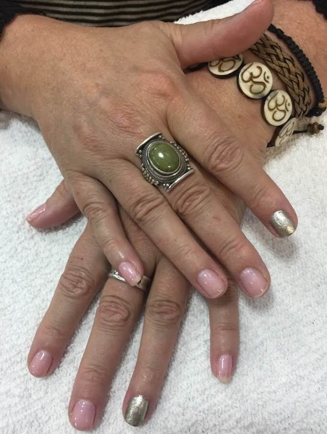 Lotus Hair & Nails Nail Salon in 5600 H St, Ste 140 Sacramento, CA